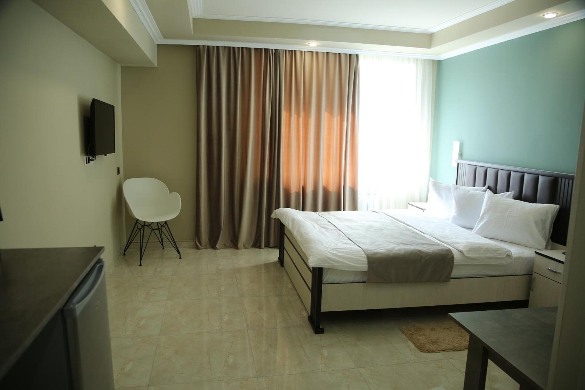 Vell Grey Hotel Martuni Buitenkant foto